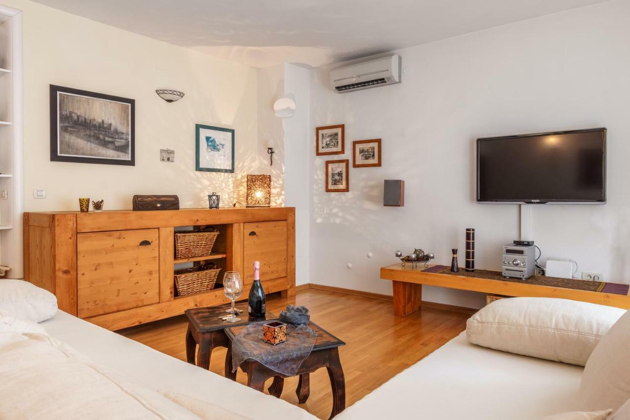 Holiday Home Harmony Žrnovnica Exteriér fotografie