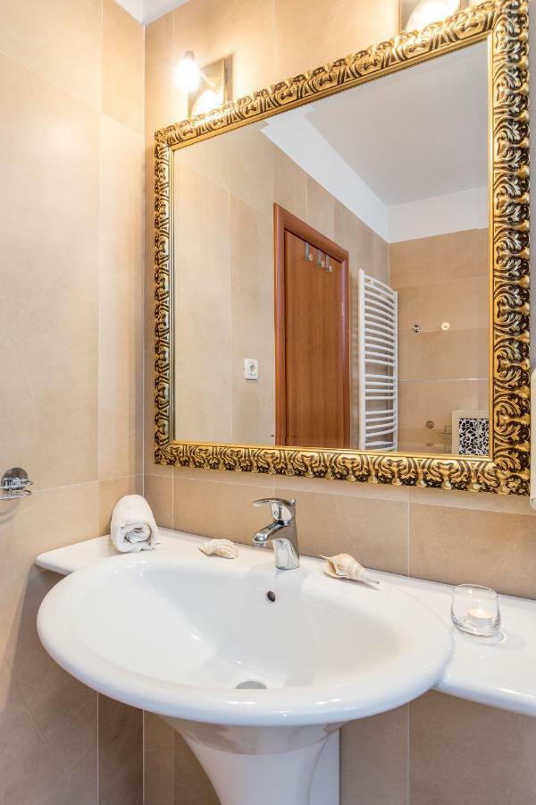Holiday Home Harmony Žrnovnica Exteriér fotografie